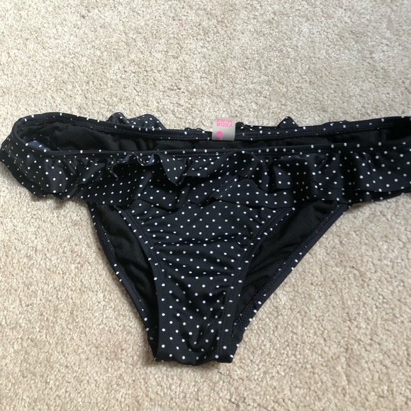 black and white bathing suit bottoms